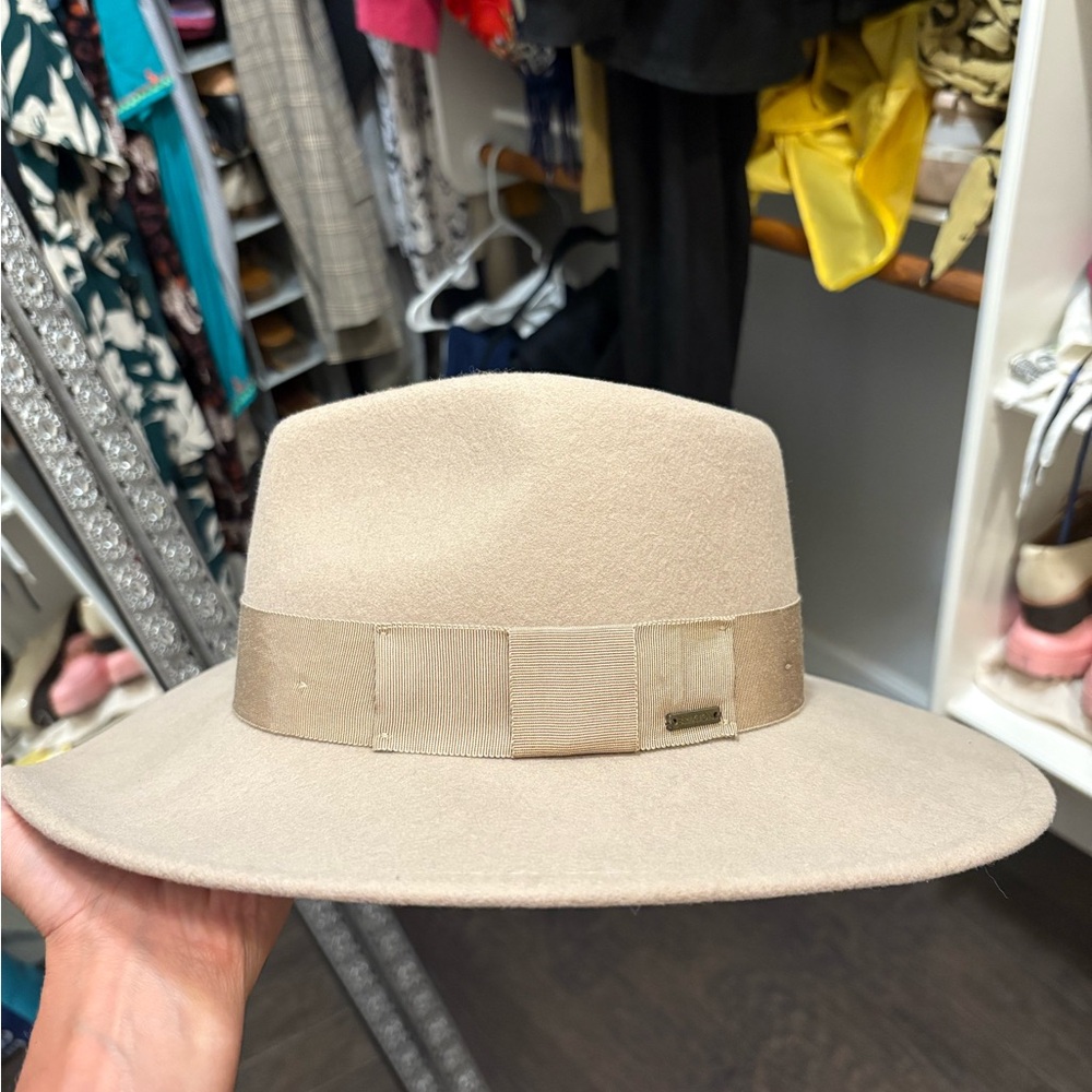 Classic Beige Brixton Hat